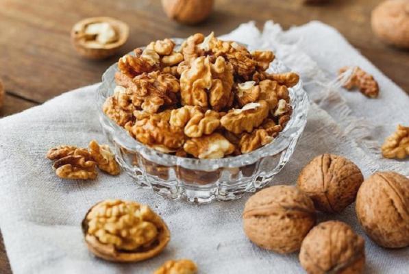 صادرات انواع مغز گردو تویسرکان ارزان