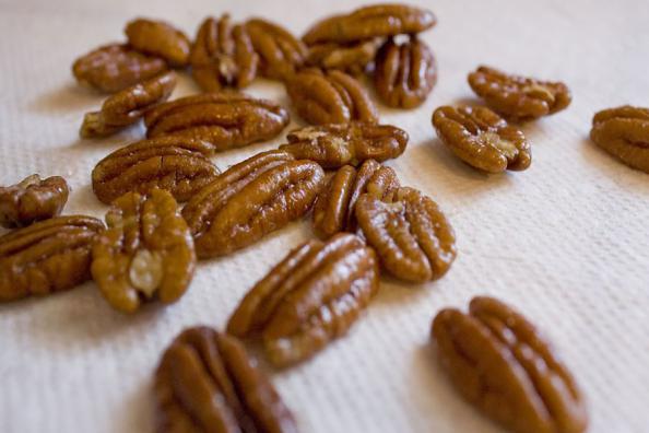 بازار فروش انواع گردوی آمریکایی