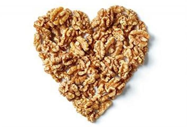 عمده ترین بازار فروش انواع گردو و مغز گردو