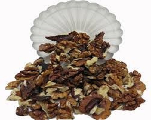 مغز گردو فسنجانی